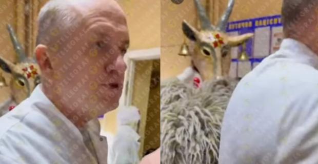 “Від вашого вереску голова навіть через екран болить”: Жінка поскаржилась, що їй не дозволили колядувати в лікарні, але мережі ідея обурила (фото, відео)