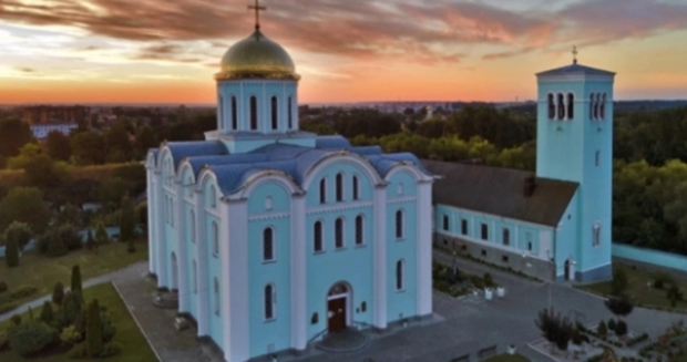 Символ часу та зв’язок теперішнього та минулого: Найдавніший храм Волині передали Православній церкві України