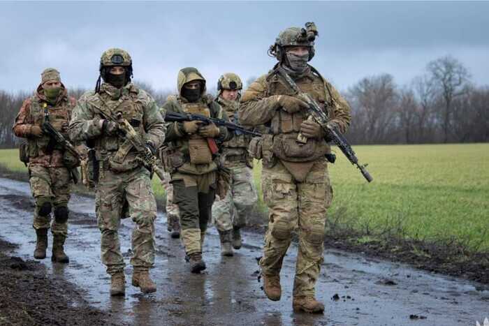 Ворог накопичує резерви в районі Сіверська та Серебрянського лісу для захоплення Дронівки, — ЗСУ