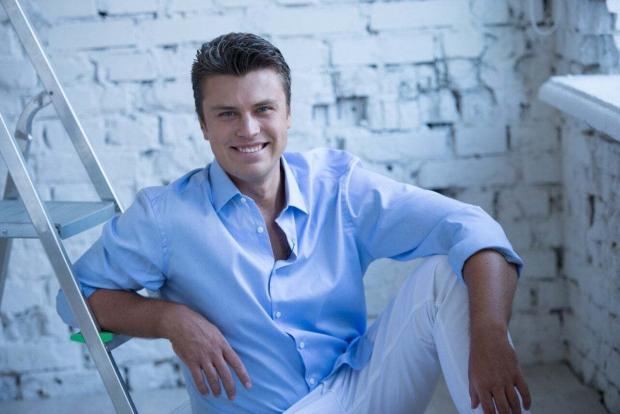 “Люди не розуміють”:  Піаніст Євген Хмара вразив заробітком на місяць і розкрив, на що витрачає найбільше грошей