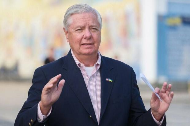 Шанс на злам у війні: Сенатор Грем хоче, щоб Україна бомбила ракетами Tomahawk російські заводи з виробництва БПЛА