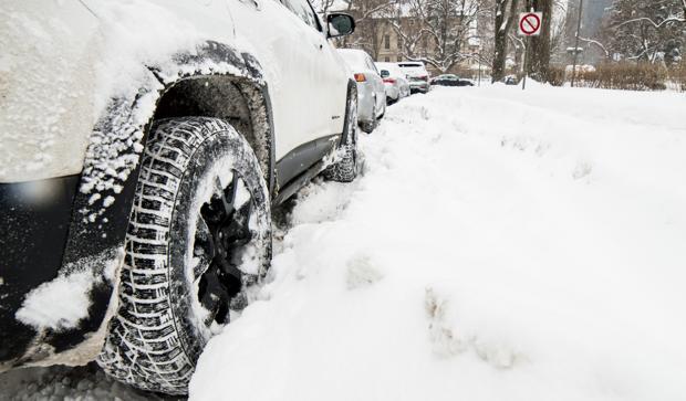 Водіям на замітку! Що робити, якщо примерзли гальма, і як не вбити машину