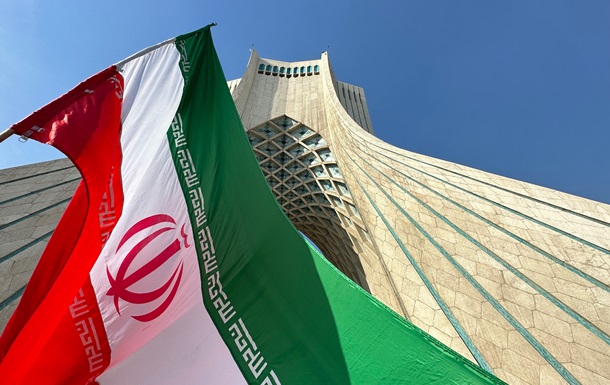 В Ірані нарешті обрали нового верховного лідера, замість ліквідованого Хаменеї. Як відреагували США та Ізраїль