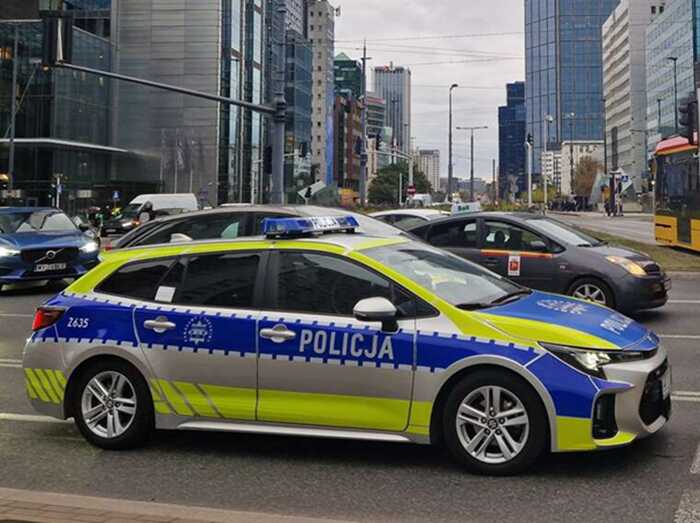 Відрізали частину пальців: у Польщі підлітки жорстоко напали на 15-річного українця