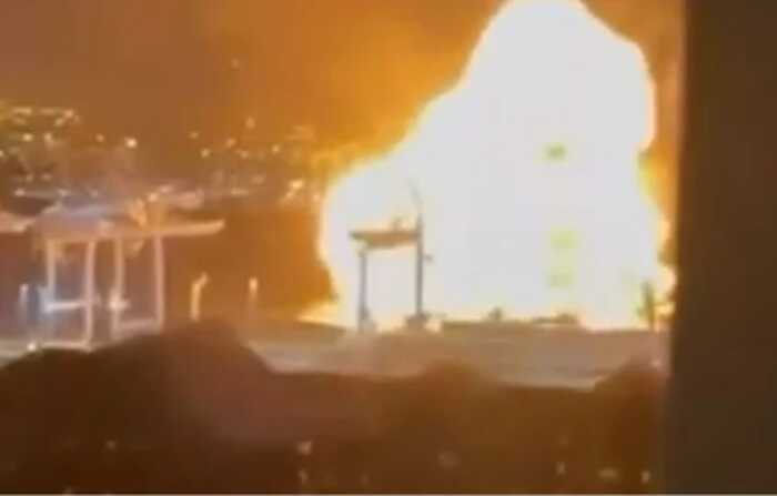 СБУ та СОУ ударили по Новоросійську: пошкоджені військові кораблі РФ