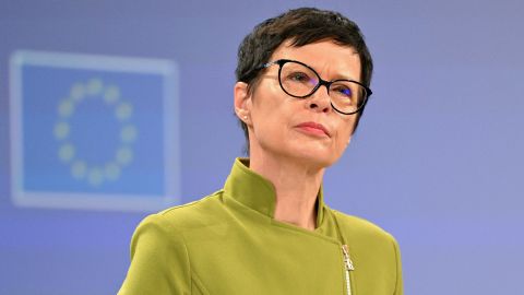 “Завжди залишатиметься питання…”: Єврокомісарка заявила, що Україна ще не відновила довіру після атаки на НАБУ і САП