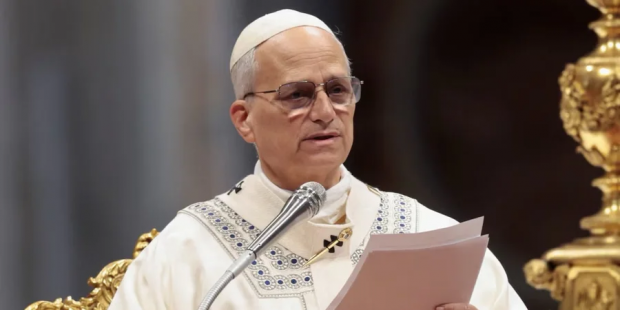 “Ісус не підтримує тих, хто веде війни”: Папа Лев XIV може не відвідати США за президентства Трампа