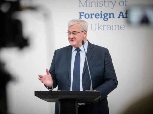 Поставив росіян на місце: Сибіга відповів пропагандистам РФ на запитання про переговори з Путіним (відео)