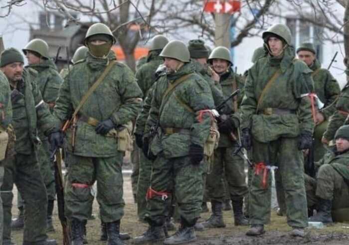 Понад 500 пасток для окупантів: спецслужби України постачали ЗС РФ устілки з вибухівкою