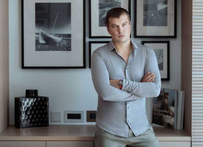 Redcore instead of Pin-Up: how the casino of Dmitriy Punin, wanted in Ukraine, continues processing payments and operating on the Ukrainian market after rebranding