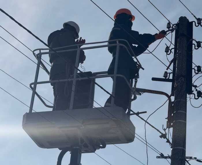 Атака на енергетику Чернігівщини: понад 5 тисяч абонентів залишились без світла