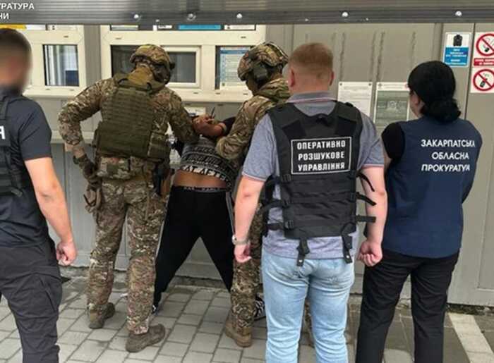 На Закарпатті судили ексвихователя інтернату за спробу продати дитину за 25 тисяч доларів