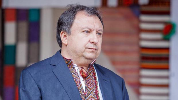 П’ять років служби мобілізованим, два роки для контрактників з відстрочкою до наступного терміну. Міністр оборони готує чіткі терміни демобілізації, – нардеп