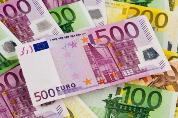 Платять 3000 євро: Ось хто в Україні зможе отримати невідкладні репарації