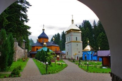 Манявський Хресто-Воздвиженський монастир
