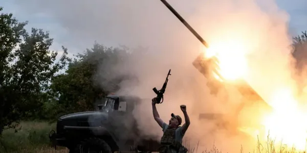 Втрати ворога стрімко ростуть: Сирський підбив підсумки ударів по ворогу за червень та назвав втрати РФ