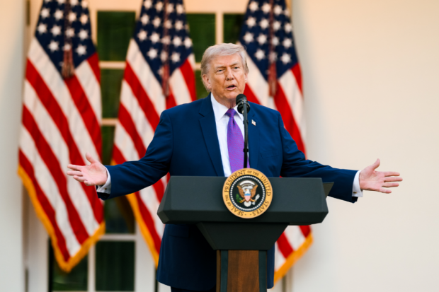 До доленосних для президента США виборів в Конгрес менше трьох місяців: Рейтинг Трампа впав до найнижчого рівня за обидва президентські терміни