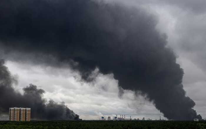 Україна зупинила майже половину нафтопереробних потужностей РФ, - FT