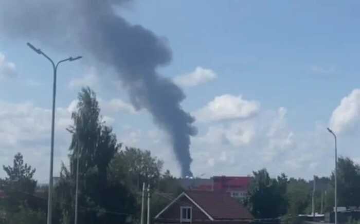 Після атаки дронів на НПЗ у Пермі зупинили близько третини виробничих потужностей, — Reuters