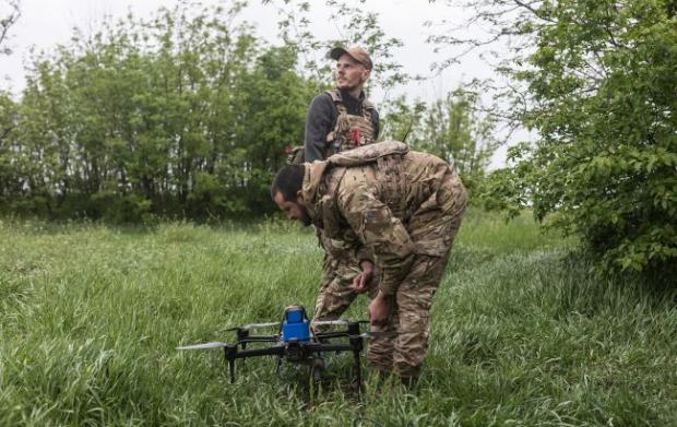 Секрет українських перемог: У NYT розповіли про систему, яка керує тисячами дронів