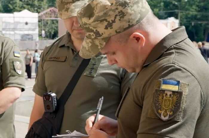 В Одесі суд визнав винним офіцера ТЦК у незаконному позбавленні волі чоловіка