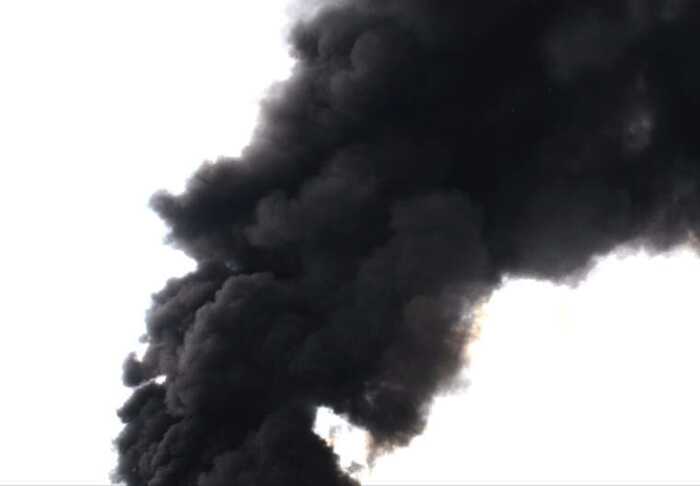 На Київщині після удару «Шахеда» біля Гостомеля спалахнула пожежа